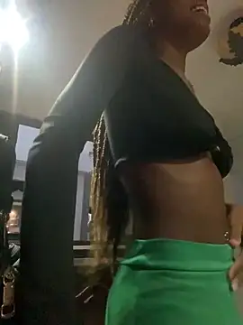 Snapshot of adaraSmiith chatting on 13, 1, 2025 adaraSmiith online show from 13, 1, 2025