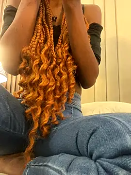 Snapshot of adaraSmiith chatting on 25, 9, 2025 adaraSmiith online show from 25, 9, 2025