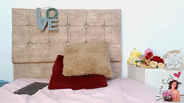 luisa curli online show from 26, 10, 2025