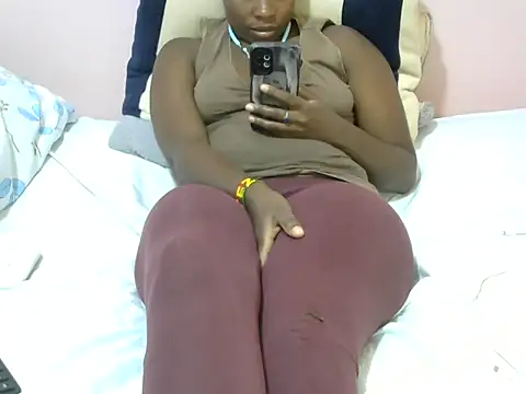 Snapshot of winnie254 chatting on 16, 9, 2025 winnie254 online show from 16, 9, 2025