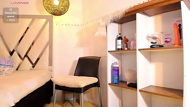 rose scottt online show from 7, 3, 2025