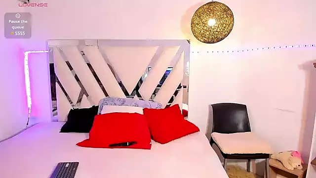 rose scottt online show from 12, 3, 2025