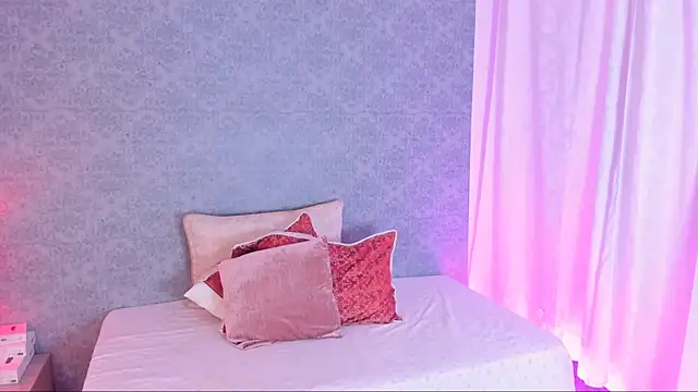 CatrinaRossi online show from 22, 1, 2025