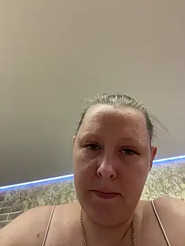 ISSexy online show from 5, 6, 2026