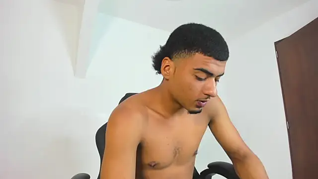 ANGEL NICOLAS online show from 22, 5, 2026