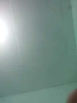 Luisf1267 online show from 5, 11, 2025