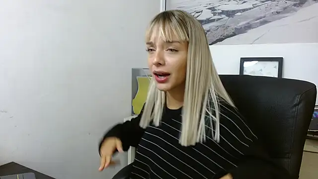 peyton golden1 online show from 21, 11, 2025