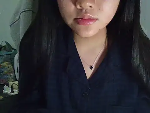 Yin-girl online show from 23, 11, 2025