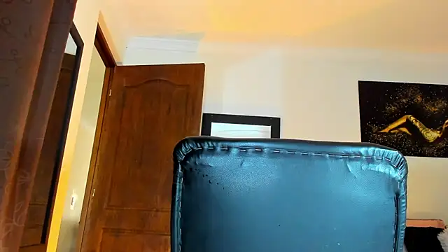 KimberlyBanks2 online show from 19, 9, 2025