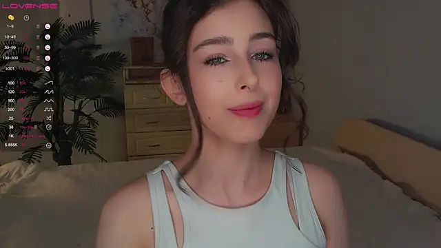 Snapshot of cosmosbaby chatting on 31, 10, 2025 cosmosbaby online show from 31, 10, 2025