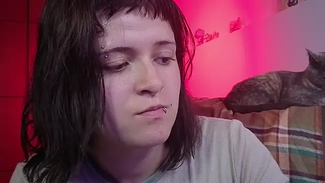 NEXT DOOR GIRL  online show from 18, 4, 2026