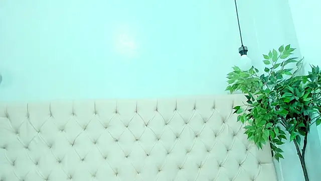 Snapshot of Briyit_Doll chatting on 28, 12, 2024 Briyit Doll online show from 28, 12, 2024