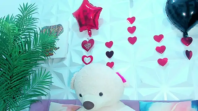 Snapshot of Briyit_Doll chatting on 26, 3, 2026 Briyit Doll online show from 26, 3, 2026