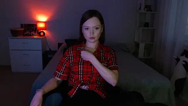 Snapshot of Allaria chatting on 17, 4, 2026 Allaria online show from 17, 4, 2026