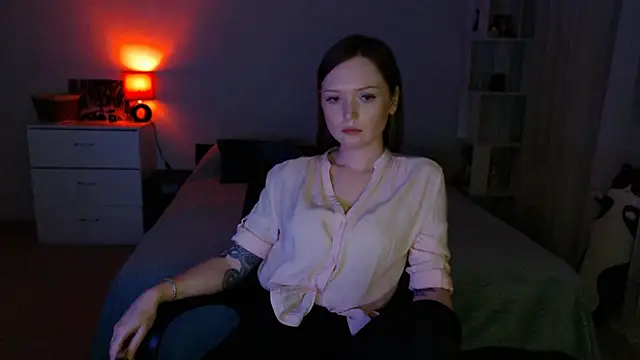 Snapshot of Allaria chatting on 18, 4, 2026 Allaria online show from 18, 4, 2026