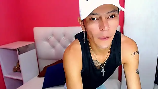 Snapshot of _snopyy_ chatting on 18, 2, 2025  snopyy  online show from 18, 2, 2025