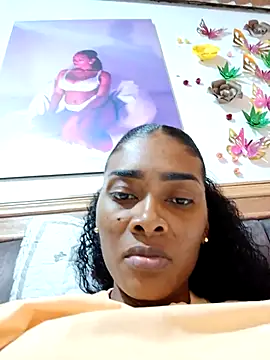 Snapshot of linda-palma chatting on 1, 2, 2026 linda-palma online show from 1, 2, 2026