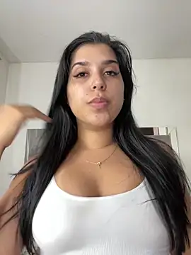 NiaSoler online show from 26, 12, 2024