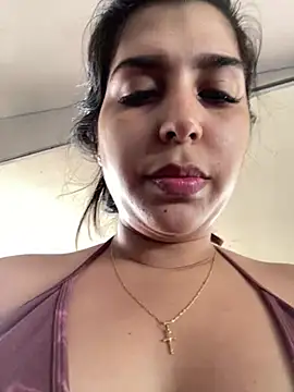 NiaSoler online show from 10, 1, 2025