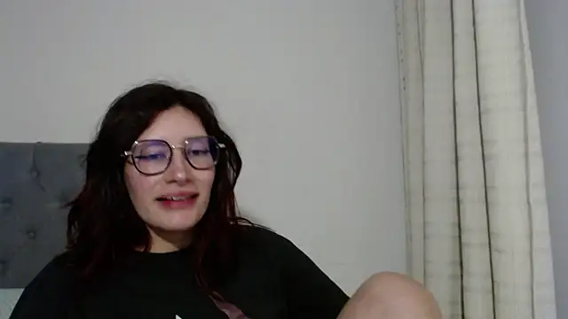 mariana124- online show from 11, 1, 2025