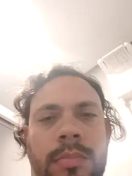 Snapshot of morenindarola chatting on 16, 1, 2025 morenindarola online show from 16, 1, 2025