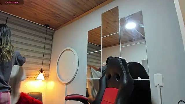 Snapshot of Enma__clark chatting on 14, 1, 2026 Enma clark online show from 14, 1, 2026