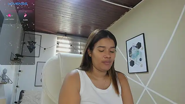 Enma  clark online show from 11, 6, 2026