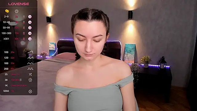 annacooleman online show from 26, 2, 2025