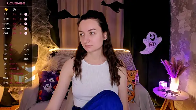 annacooleman online show from 27, 10, 2025