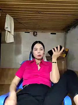 Tinease online show from 4, 3, 2025