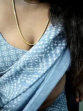 Snapshot of tamil_subha69 chatting on 16, 11, 2025 tamil subha69 online show from 16, 11, 2025