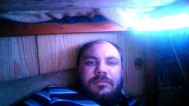 ZARRENAAR3 online show from 2, 2, 2025