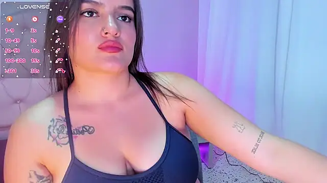 ellarosee  online show from 6, 12, 2024