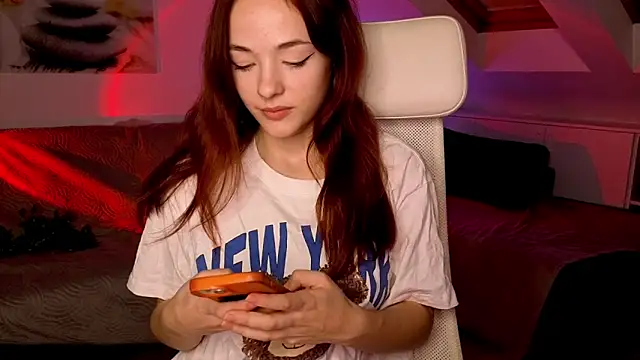 MiaRouge online show from 21, 10, 2025