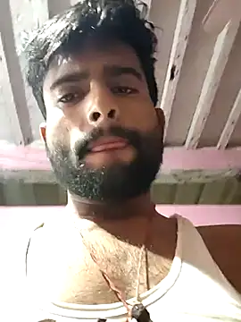 PRIYANHUxh online show from 26, 3, 2026