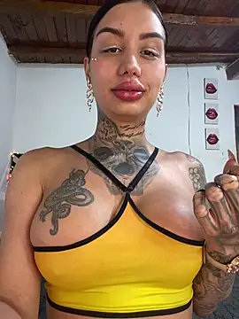 Snapshot of Zaratattoox chatting on 19, 3, 2026 Zaratattoox online show from 19, 3, 2026