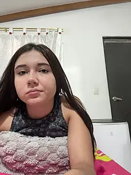 mia cooper 24 online show from 4, 2, 2025