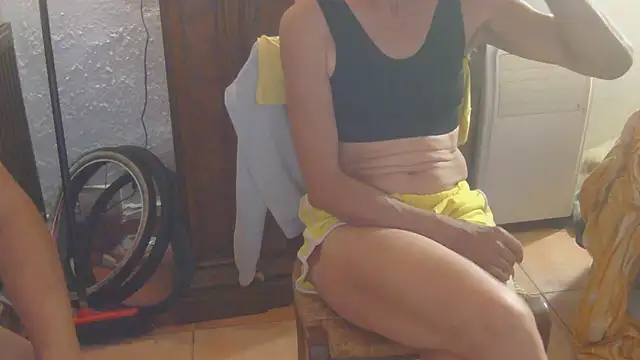 Snapshot of couplemilf2 chatting on 3, 5, 2026 couplemilf2 online show from 3, 5, 2026