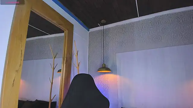 VladHellsing4 online show from 7, 7, 2026