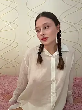 Snapshot of Kimsweet7 chatting on 5, 11, 2025 Kimsweet7 online show from 5, 11, 2025