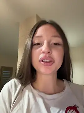 Snapshot of Kimsweet7 chatting on 6, 11, 2025 Kimsweet7 online show from 6, 11, 2025