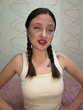 Snapshot of Kimsweet7 chatting on 19, 11, 2025 Kimsweet7 online show from 19, 11, 2025