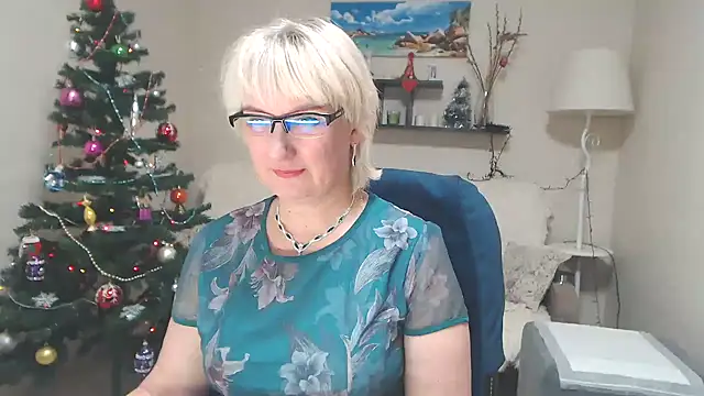 FleurMays online show from 20, 12, 2024