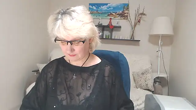 FleurMays online show from 18, 1, 2025