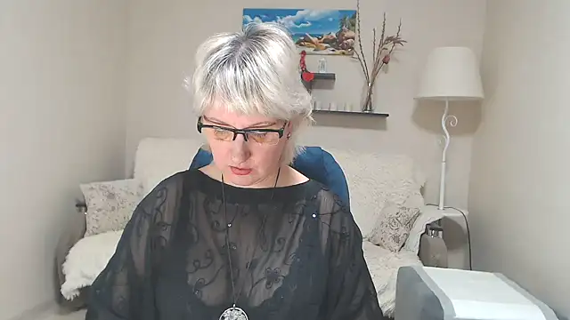 FleurMays online show from 14, 2, 2025