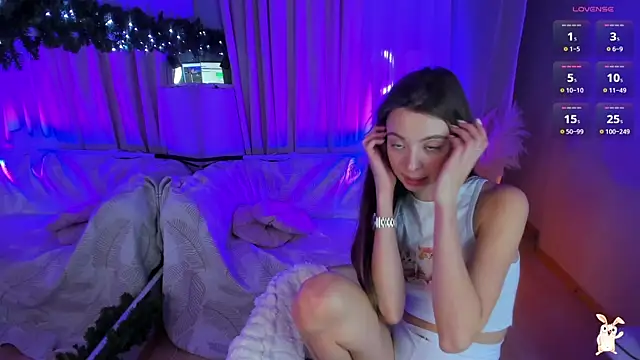 Goldy Grace  online show from 19, 12, 2024