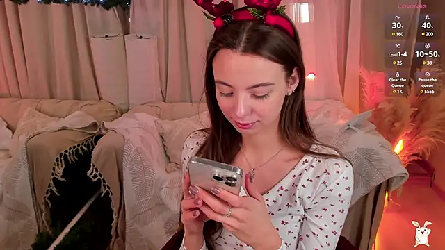 Goldy Grace  online show from 27, 12, 2024