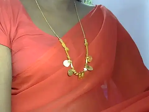 Snapshot of Hot_akshara chatting on 8, 10, 2025 Hot akshara online show from 8, 10, 2025