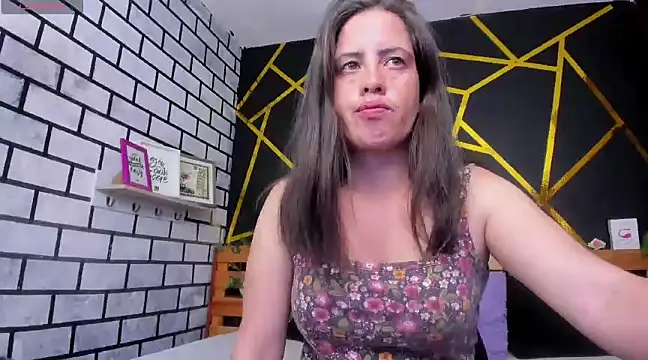 kathina giraldo online show from 15, 1, 2025