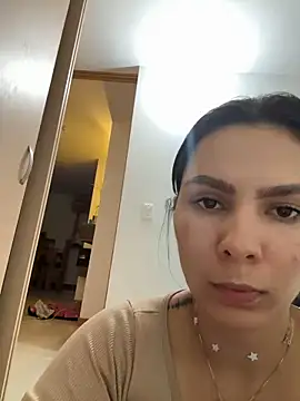Snapshot of SofiaG_ chatting on 2, 12, 2024 SofiaG  online show from 2, 12, 2024